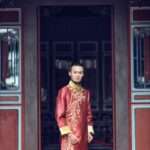 酒紅金絲銀線浮雕繡花古裝