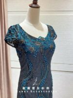 祖母綠刺繡細珠流線媽媽禮服
