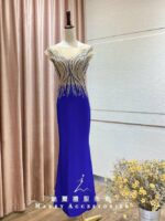 寶藍緞面襯膚流線媽媽禮服