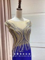 寶藍緞面襯膚流線媽媽禮服