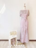 粉金色一字領刺繡晚宴媽媽禮服