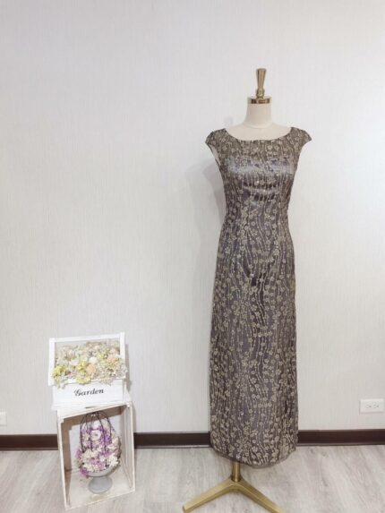 金線刺繡修身晚宴媽媽禮服