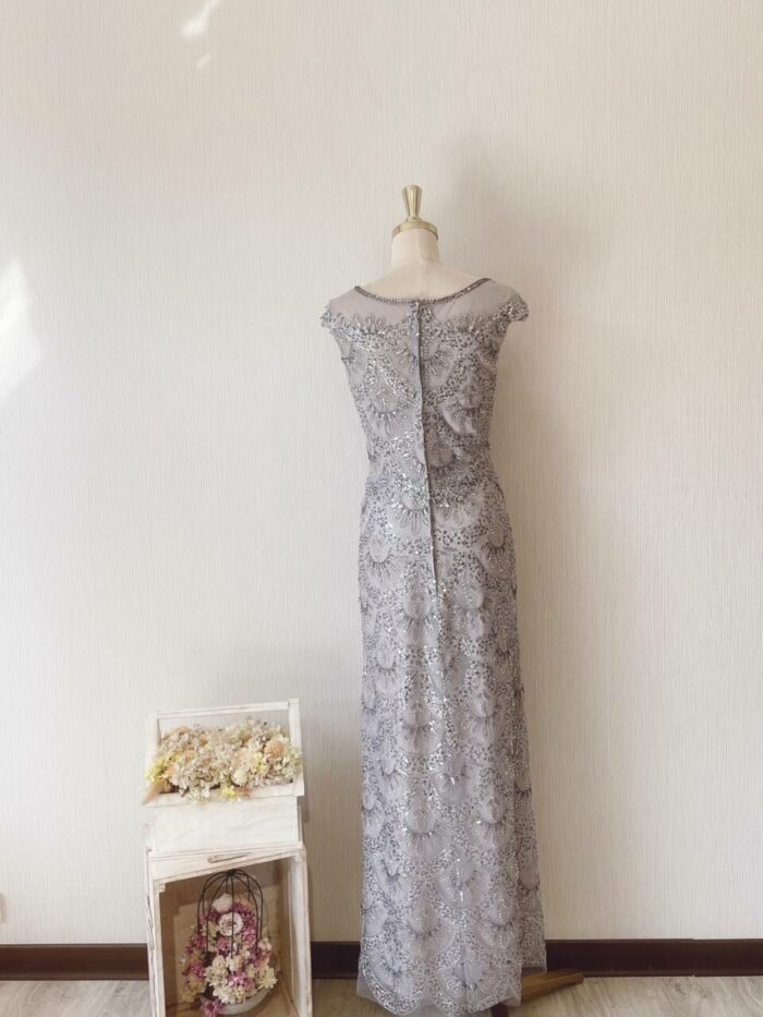 銀灰色管珠蕾絲晚宴媽媽禮服