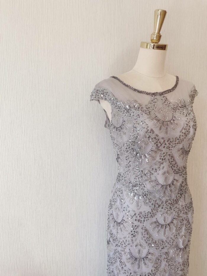 銀灰色管珠蕾絲晚宴媽媽禮服