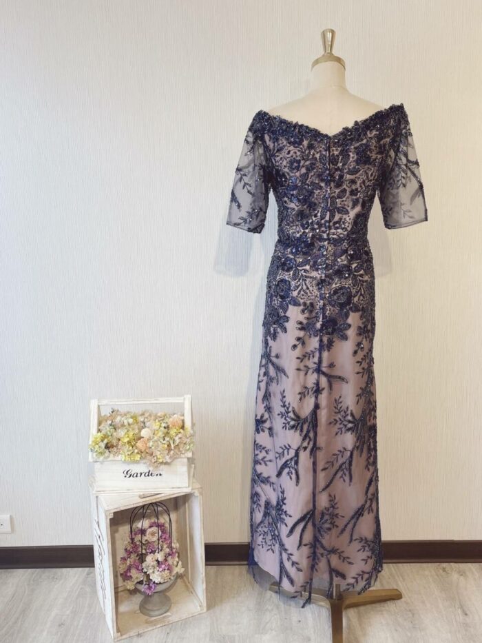 深藍色露肩五分袖晚宴媽媽禮服