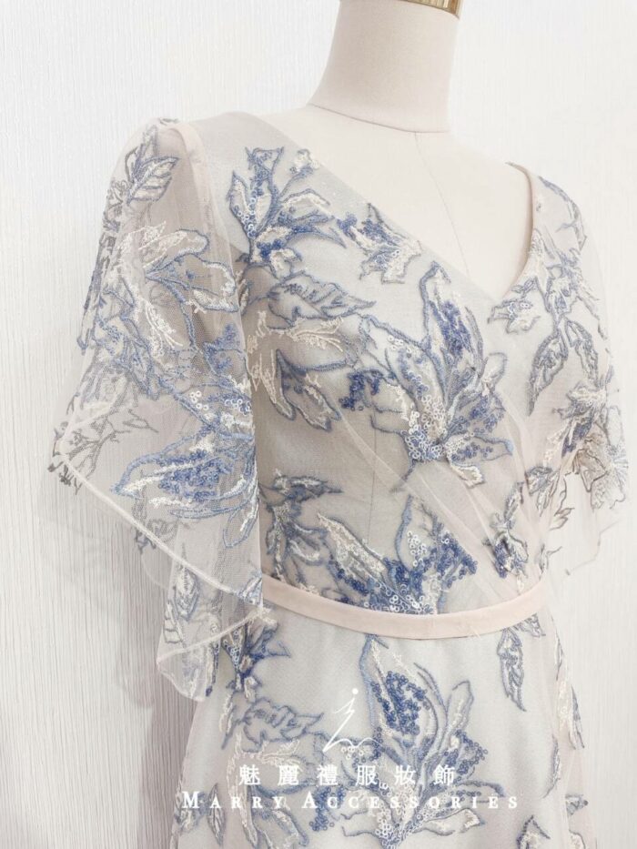 日系藍線刺繡晚宴媽媽禮服