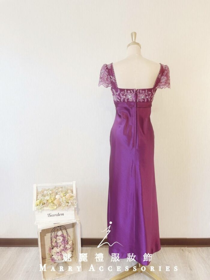 紫色小包袖緞料晚宴媽媽禮服
