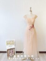 粉橘色雙肩紅色刺繡晚宴媽媽禮服