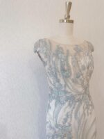 湖水藍亮片刺繡晚宴媽媽禮服