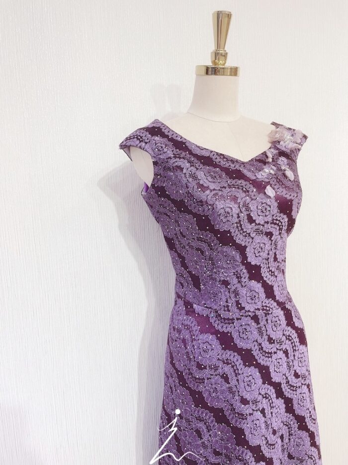 紫色蕾絲船型領魚尾晚宴媽媽禮服