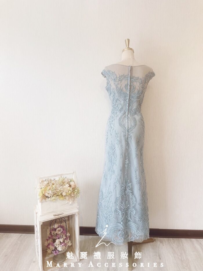灰藍色刺繡管珠晚宴媽媽禮服