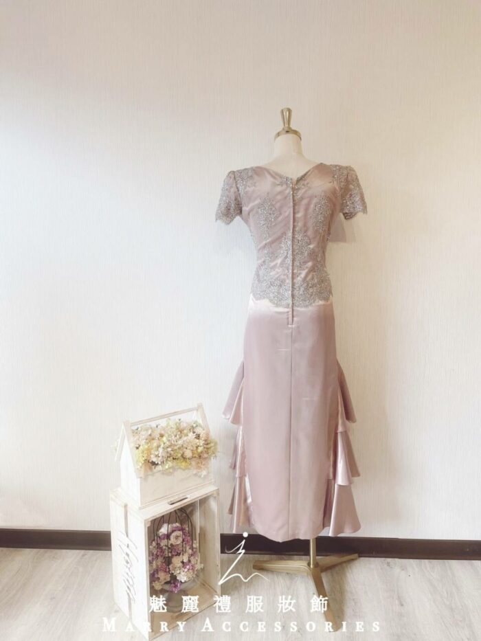 金色緞料刺繡蕾絲晚宴媽媽禮服