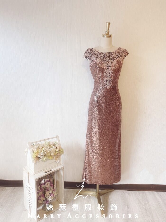 金色亮片胸口刺繡蕾絲修身晚宴媽媽禮服