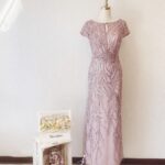 藕粉色水晶系性感晚宴媽媽禮服