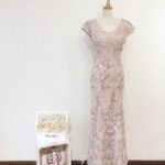 藕粉色刺繡蕾絲氣質晚宴媽媽禮服