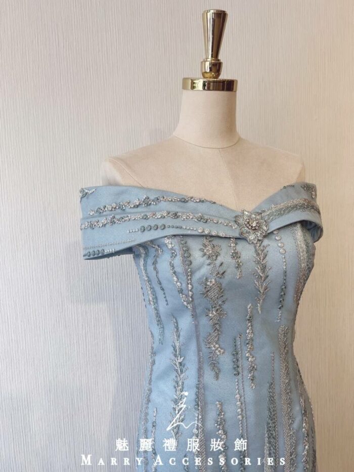 天空藍卡肩性感修身魚尾媽媽禮服