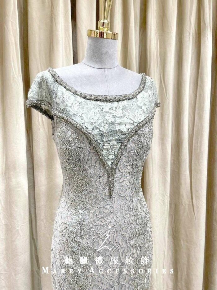 灰色簍空古典花紋魚尾媽媽禮服