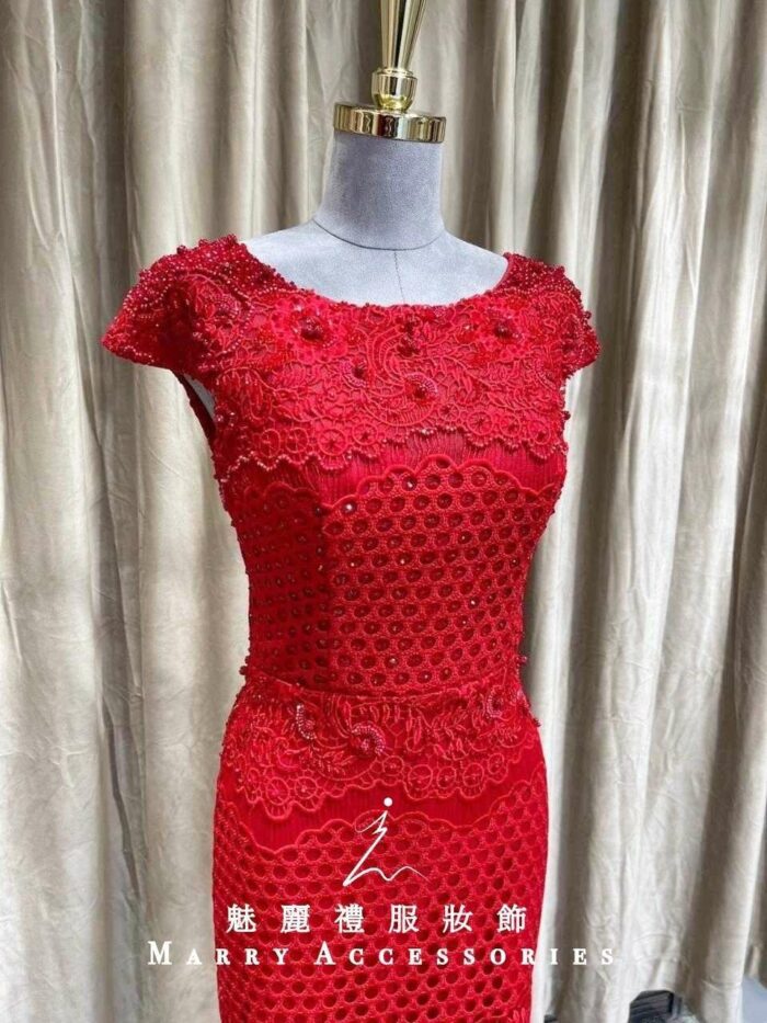 紅色蕾絲短魚尾媽媽禮服