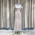 粉色刺繡古典花紋媽媽禮服