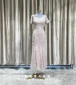 粉色刺繡古典花紋媽媽禮服