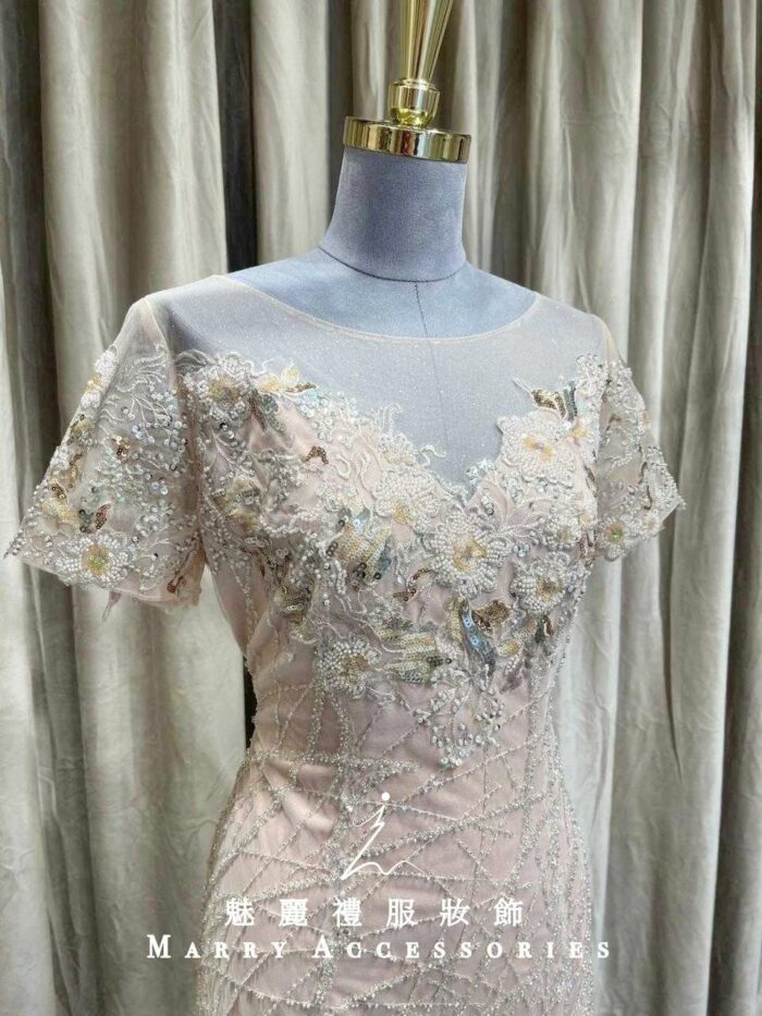 粉色古典繡花蕾絲流線媽媽禮服