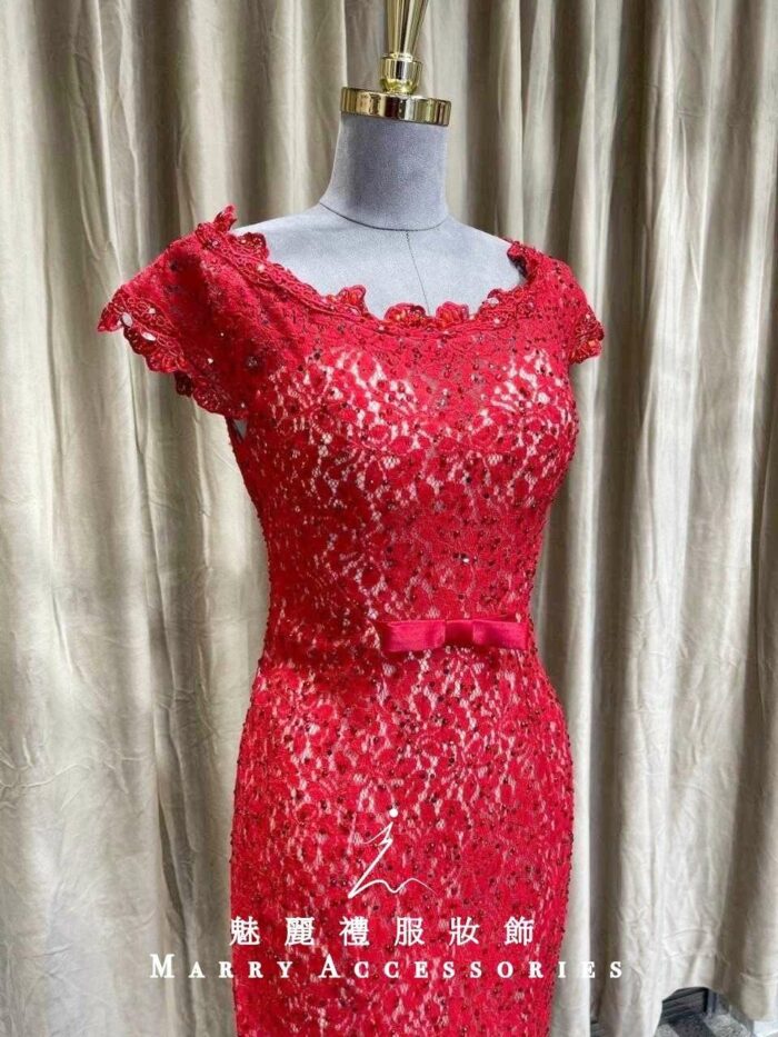紅色蕾絲蝴蝶結收腰媽媽禮服