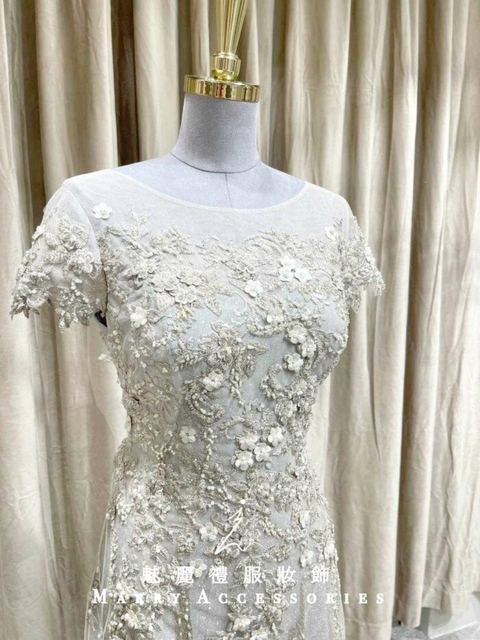 銀色圓領空紗金線蕾絲媽媽禮服