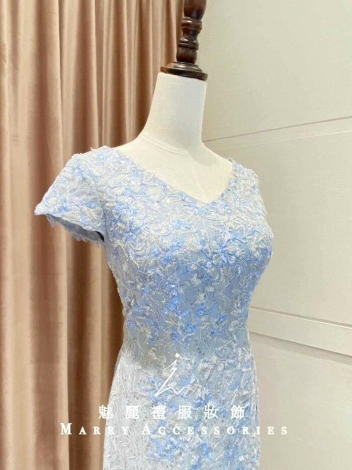 天空藍漸層刺繡蕾絲魚尾媽媽禮服