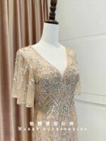 香檳金水袖排鑽魚尾媽媽禮服