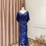 深藍水袖亮片古典花紋魚尾媽媽禮服