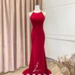 紅色絨布肩鏈魚尾媽媽禮服