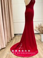 紅色絨布肩鏈魚尾媽媽禮服