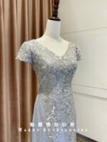 銀色琉璃絲刺繡魚尾台中媽媽禮服