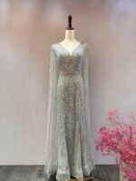 銀色披肩滿鑽V領媽媽禮服