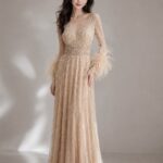 金色長袖羽毛縫珠媽媽禮服