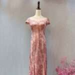 粉色亮片縫珠蕾絲領媽媽禮服