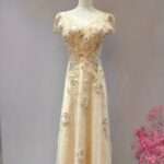 淺金V領繡花A字紗裙媽媽禮服