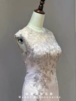 粉色緞布繡花蕾絲領媽媽禮服