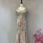 粉藕蕾絲拼花魚尾媽媽禮服