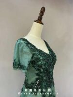 墨綠色短袖公主裙刺繡媽媽禮服