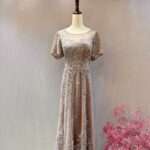 藕紫亮片刺繡花媽媽禮服