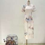 粉膚印花側排扣旗袍短媽媽禮服