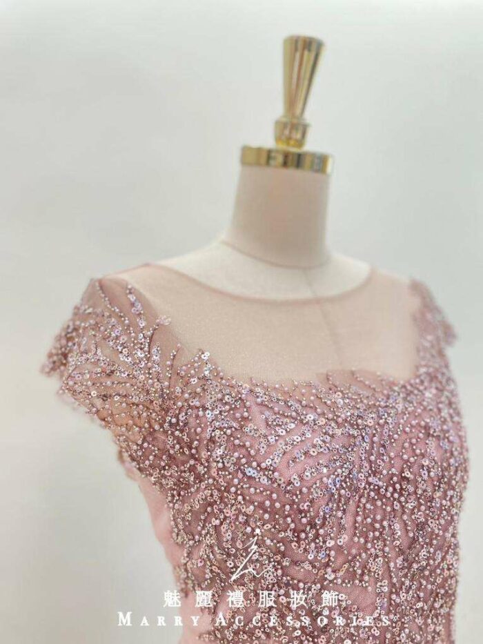 粉色包袖蕾絲串珠紗裙魚尾媽媽禮服
