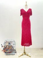 桃紅浮雕刺繡碎鑽收腰媽媽禮服