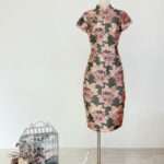 墨綠刺繡立體花紋旗袍短媽媽禮服