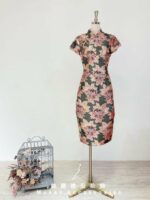 墨綠刺繡立體花紋旗袍短媽媽禮服