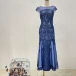 靛藍碎鑽蕾絲拼接紗裙媽媽禮服