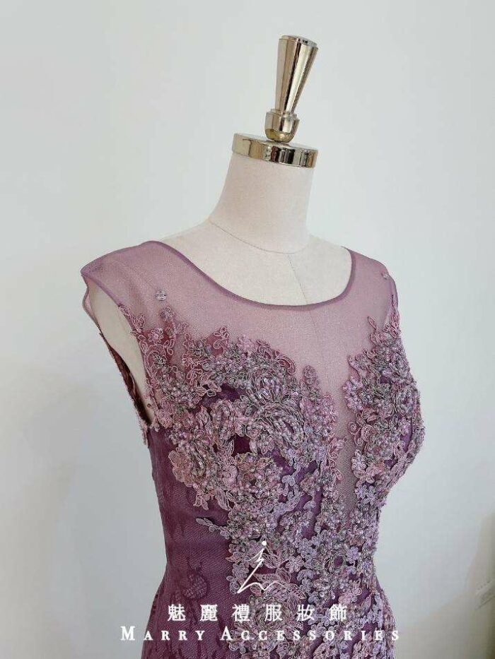 蘭花紫蕾絲浮雕印花媽媽禮服