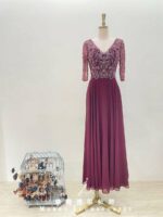 胭脂紅細鑽珠線蕾絲袖媽媽禮服