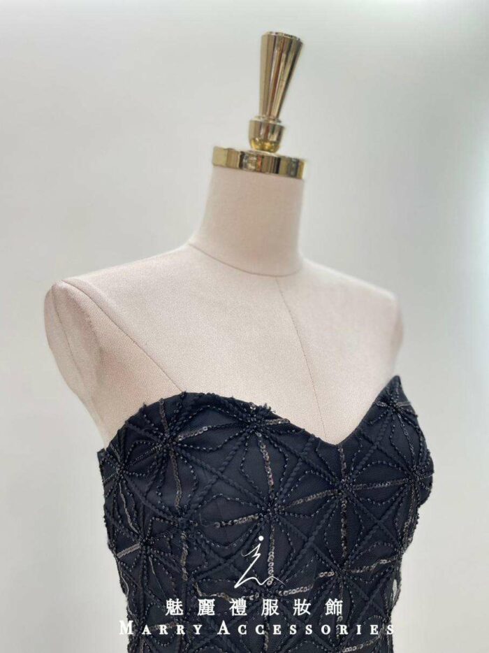 黑灰菱線亮片桃心領媽媽禮服